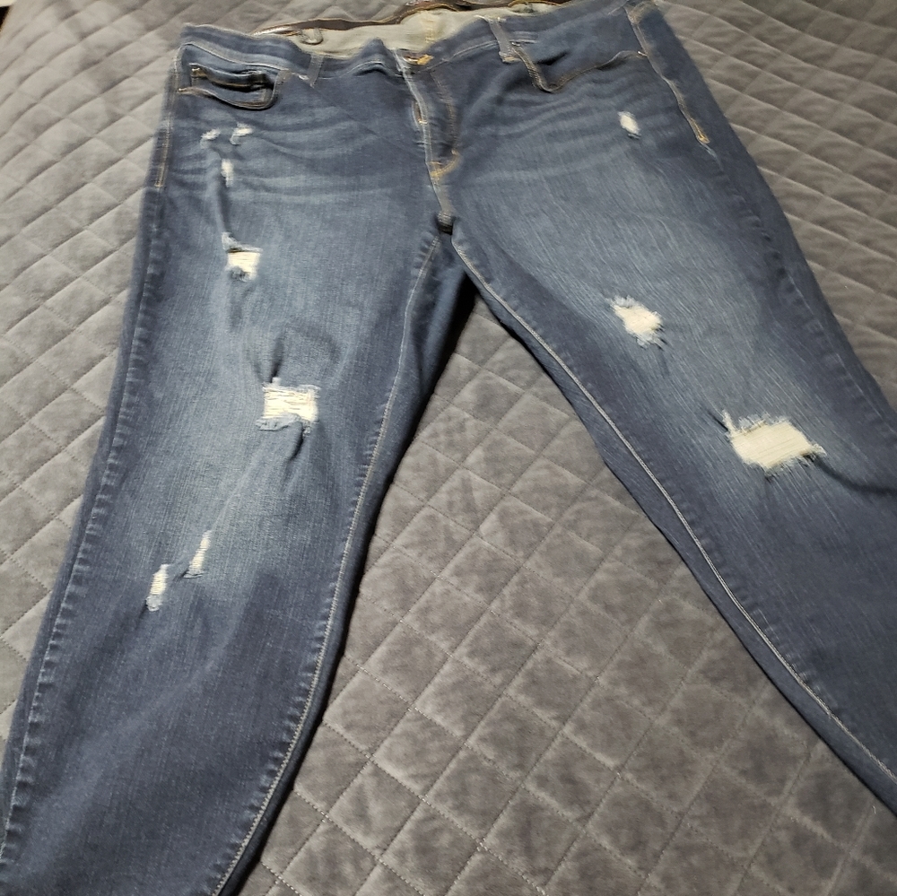 Torrid sky high skinny high-rise premium stretch jeans size 26R